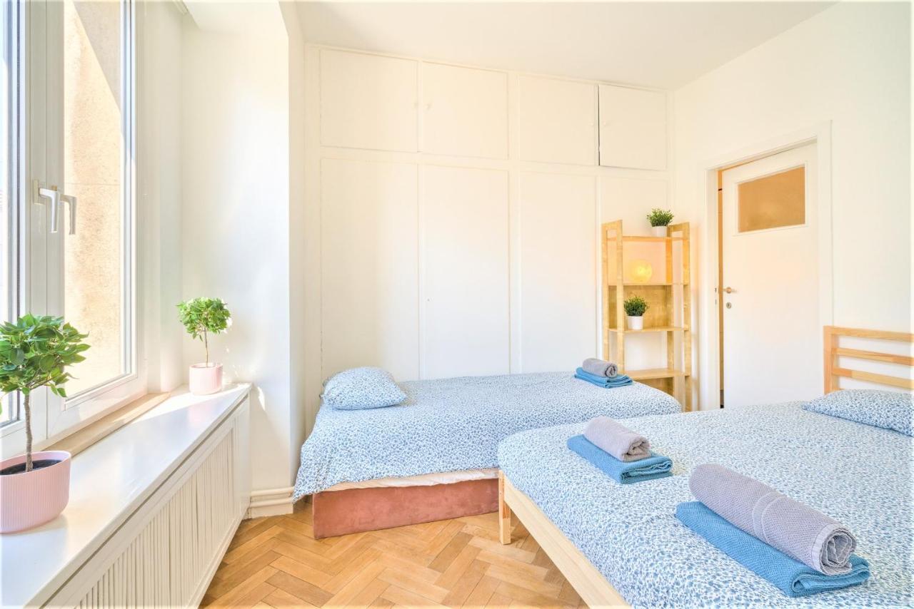 The Lily Lodge In The Heart Of Antwerpen Eksteriør bilde