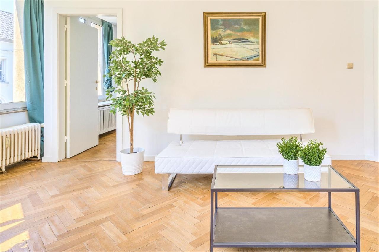The Lily Lodge In The Heart Of Antwerpen Eksteriør bilde